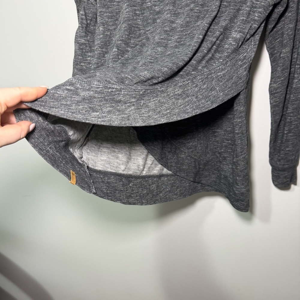 Tentree women’s Charcoal Grey Wrap Hem sustainable cotton Long Sleeve Top Size S - Picture 3 of 11